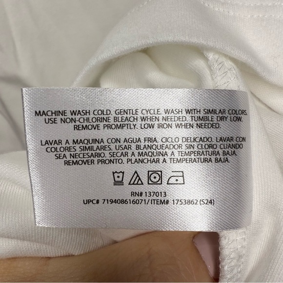 Orvis NWT White Women's 3/4 Sleeve V Neck Top 100% Cotton, Size Medium - Picture 7 of 7